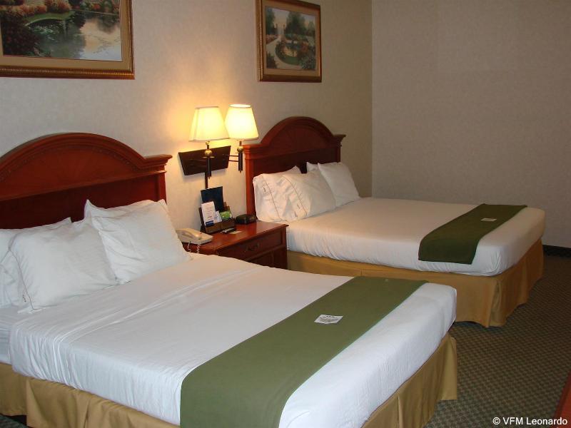 Holiday Inn Express Hotel & Suites Elkhart-South Экстерьер фото